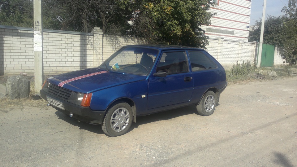 Наклейка 3
