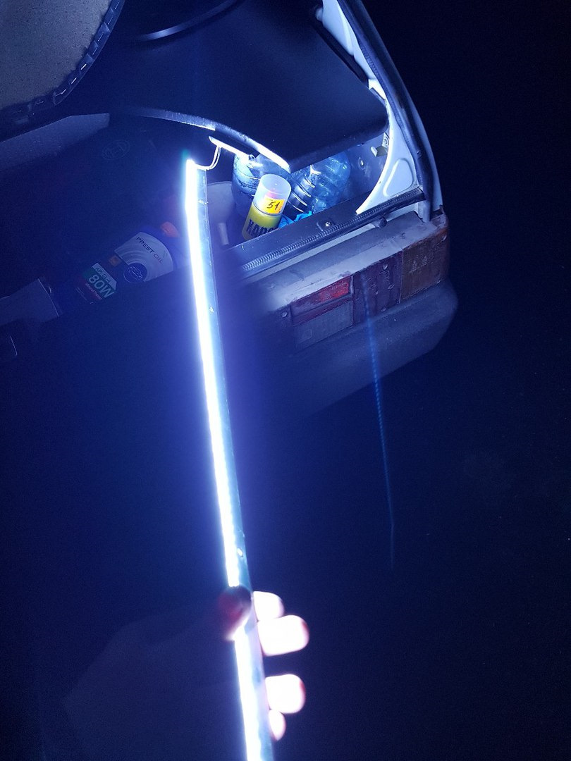 Світло в багажнику 2