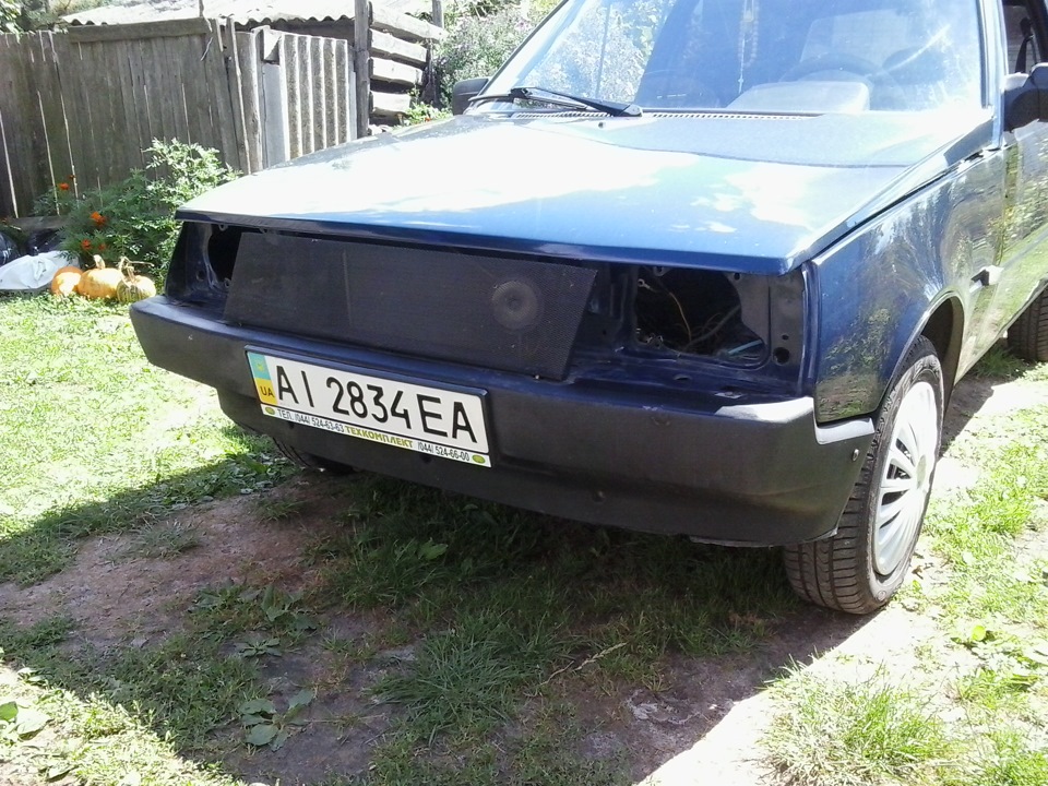 Підмалювали очі 2