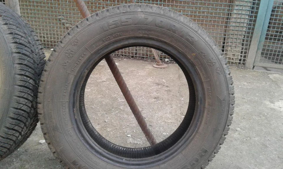 Продам зимові шини на таврію 1