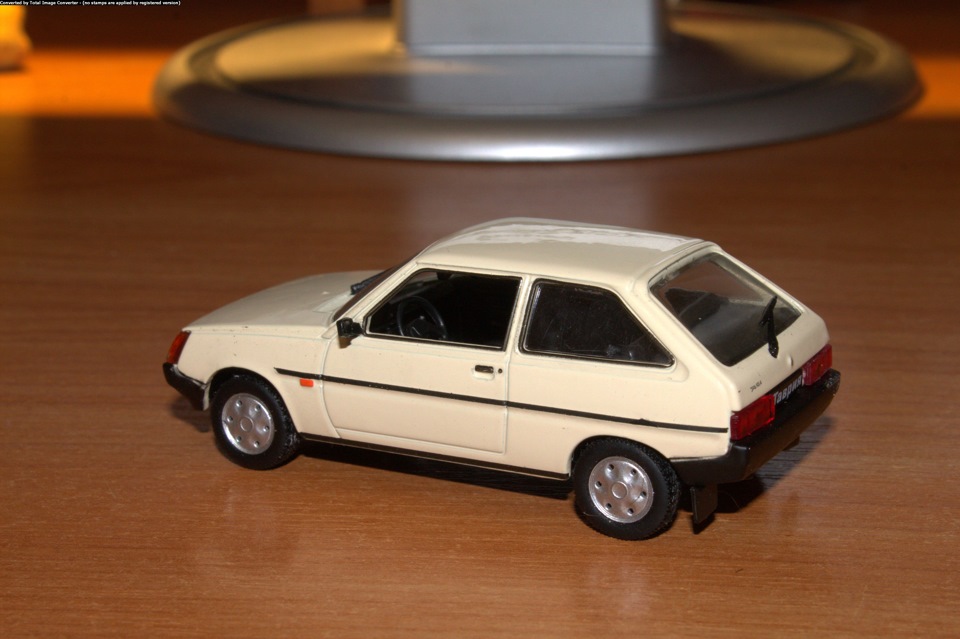 Таврія Модель 1:43 4