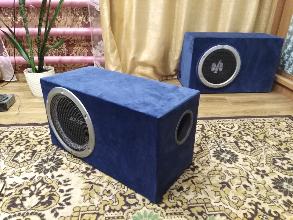Бас з …амна та палиць 3