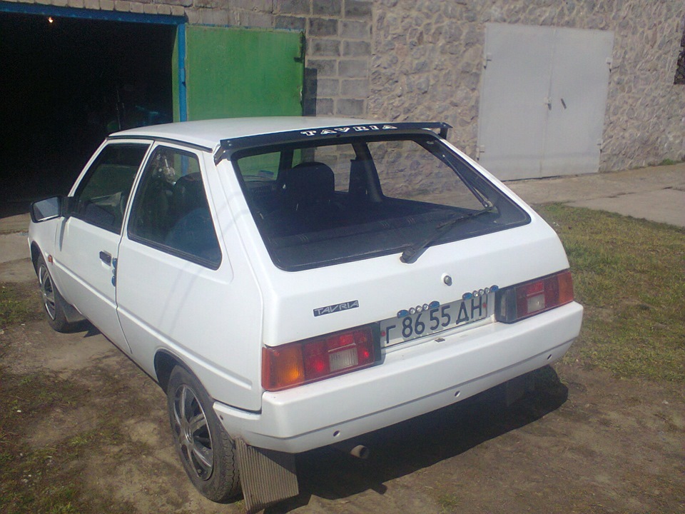 Поставив сполер на обдув заднього скла! 2