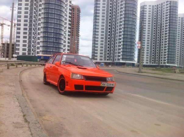 he's a live 5