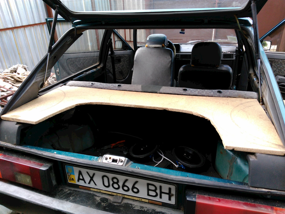 Полиця під динаміки 6x9 5