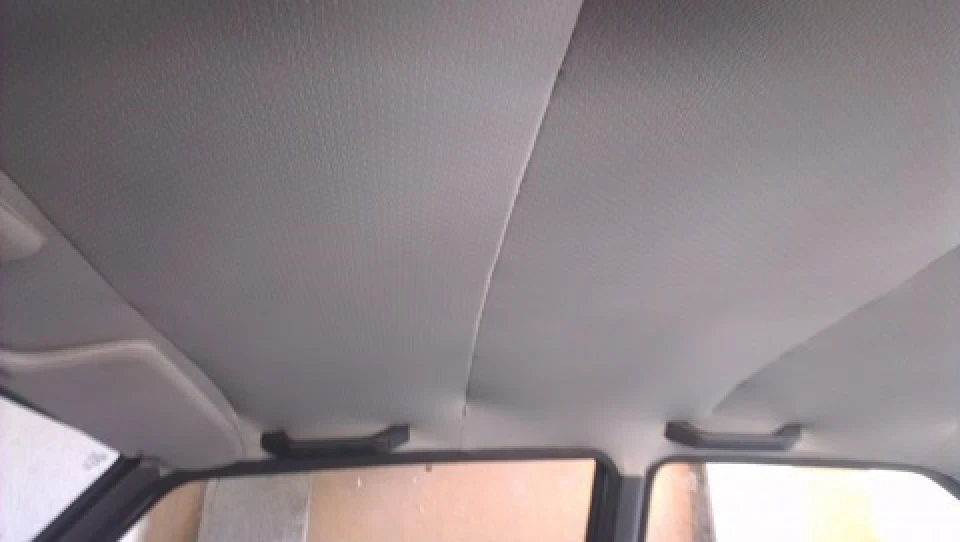 Підкажіть хто знає як закрити стелю щоб не зафарбувати при фарбуванні(((?