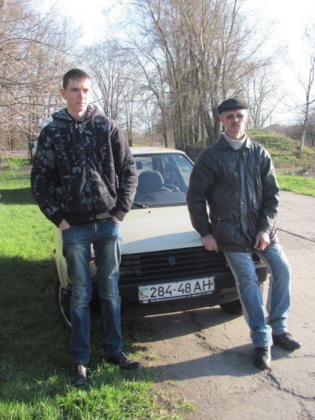 Взяв участь у авто слаломі 1