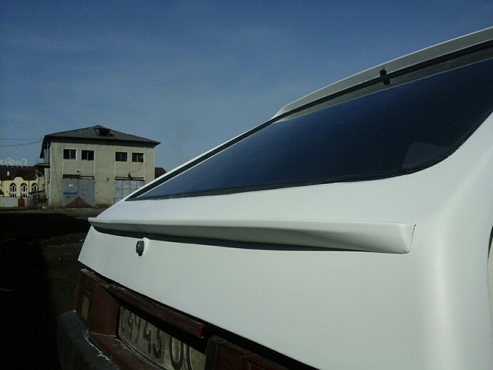 Спойлер від Peugeot 309 на 1102 3