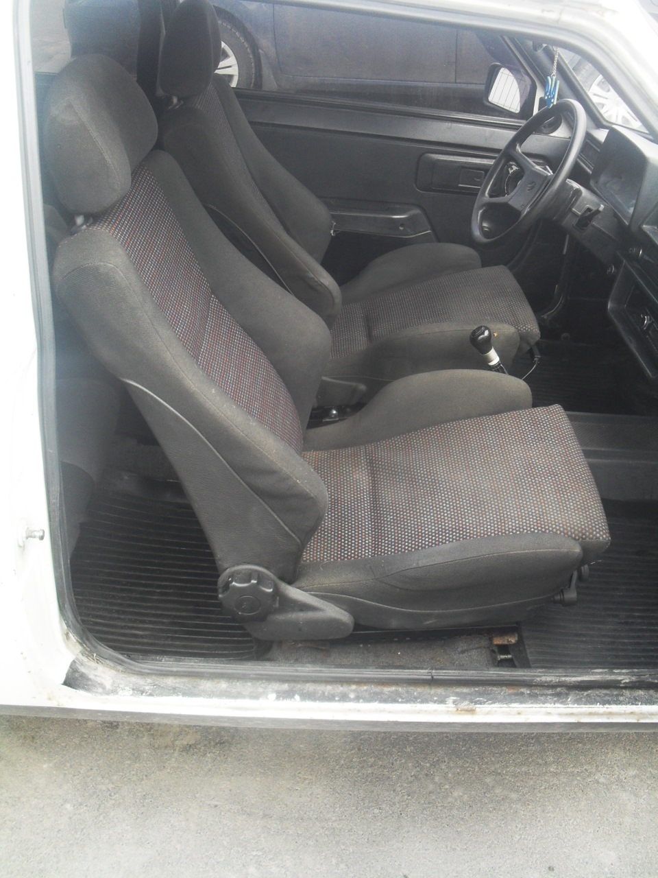 Поджопники RECARO 2