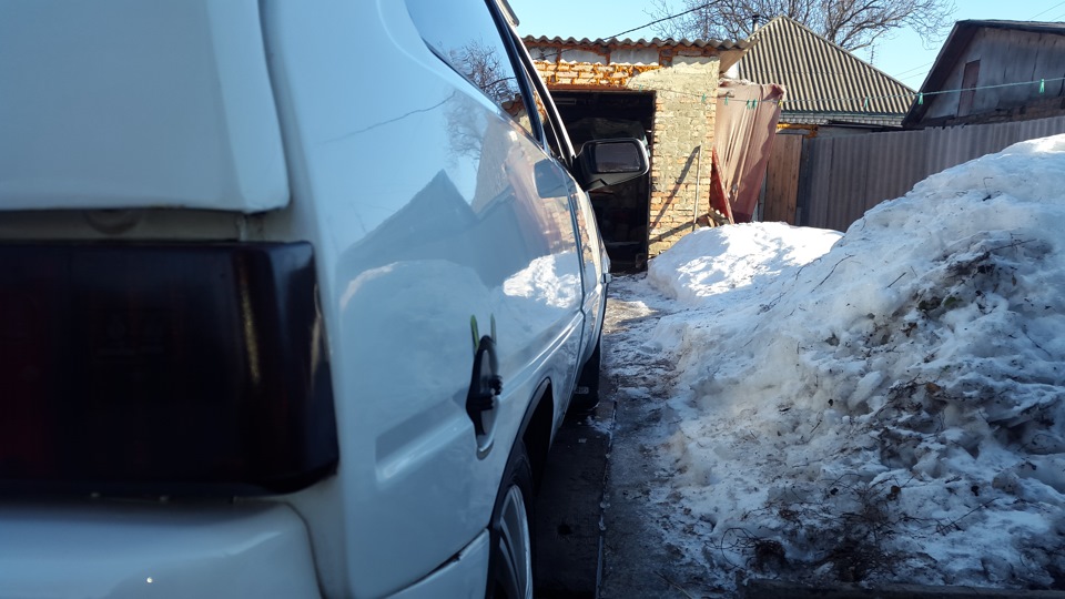 Продав свій клейм 1