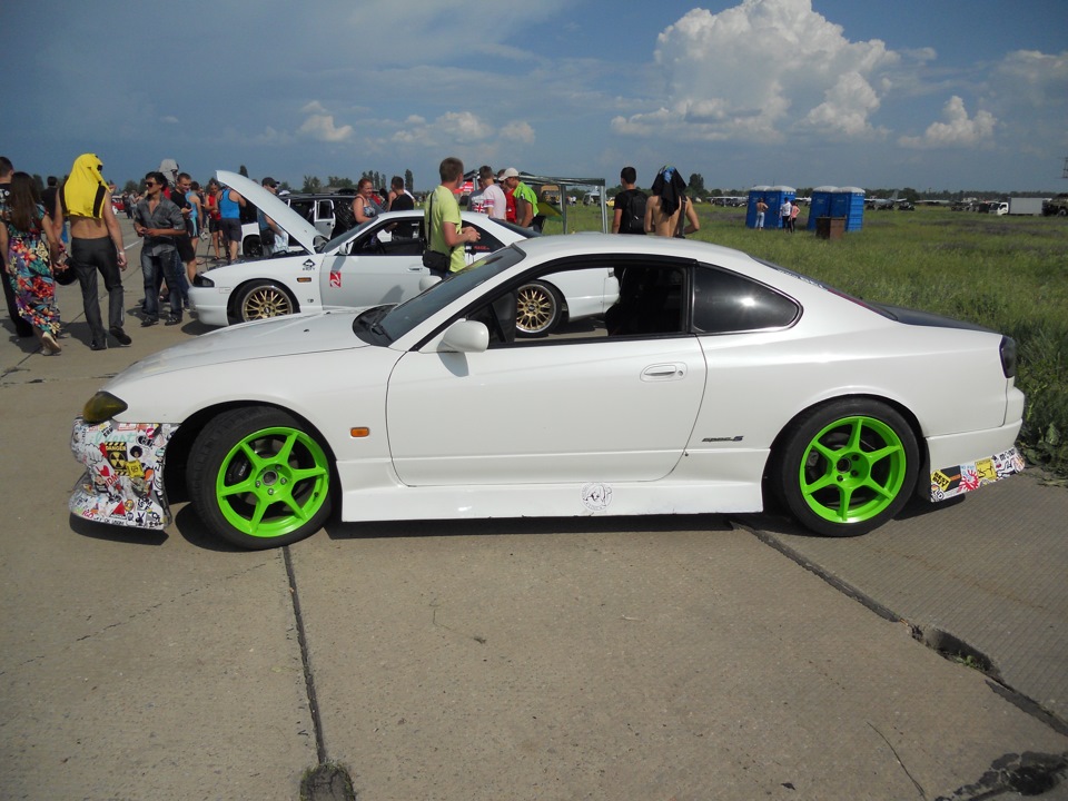 Дефки, тачки, літаки або поїздка на TUNINGFEST (частина 2-я) 4