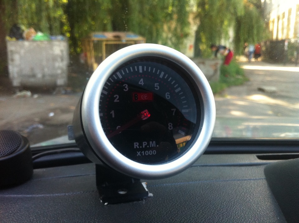 Встановлення тахометра 2