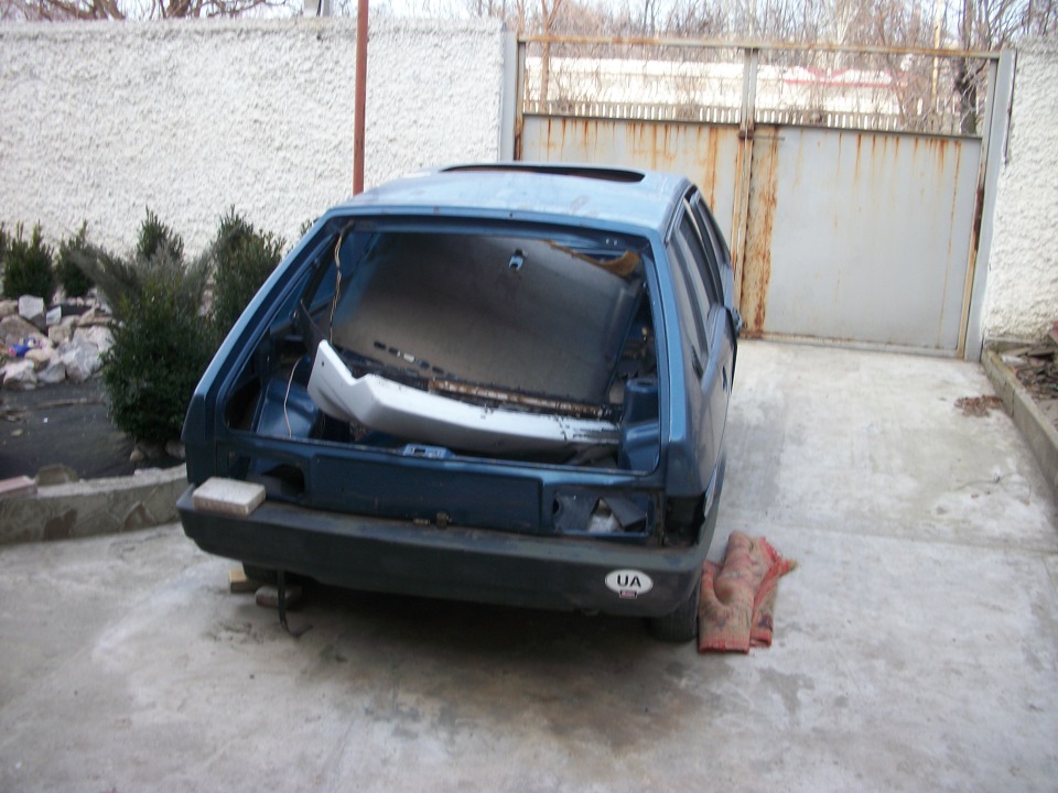 продам запчастини на ВАЗ 2109 1
