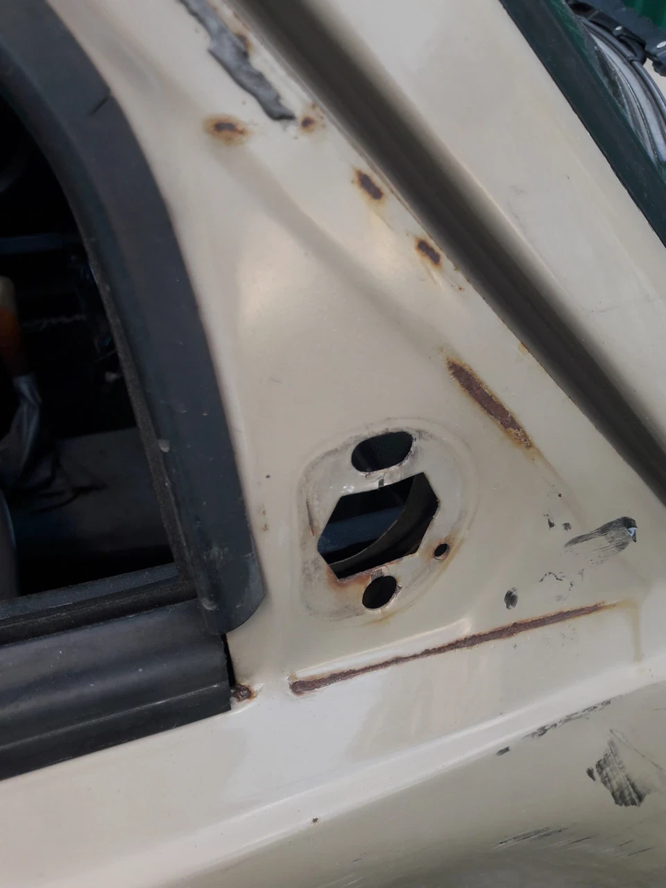 Дзеркала BMW e34