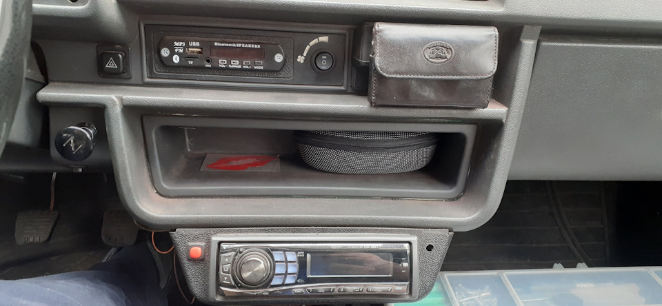 MP3 і Bluetooth в магнітолу Alpine CDA-9857r 1