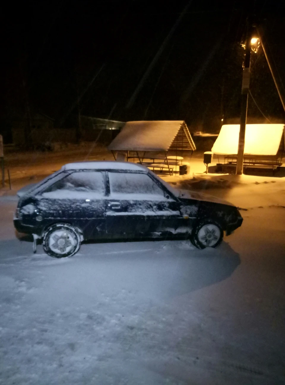Задні ліхтарі...