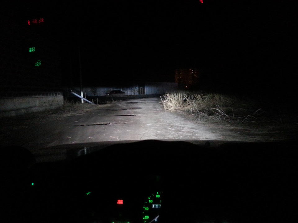 нові лінзи Koito Q5 3 та лампи D2S 3