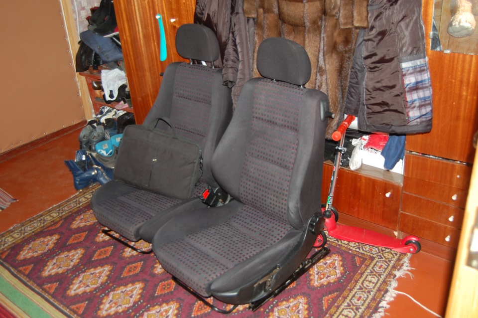 Recaro) 1