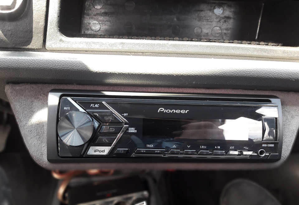 Мийка двигуна, новий магнітофон Pioneer MVH-S100UI, наклейка на лоб) 2