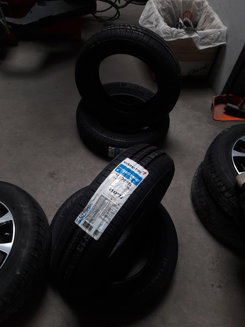 Шини на літо KUMHO SENSE KR26 1