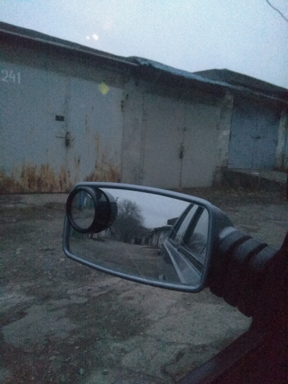 Дзеркала мертвої зони 1