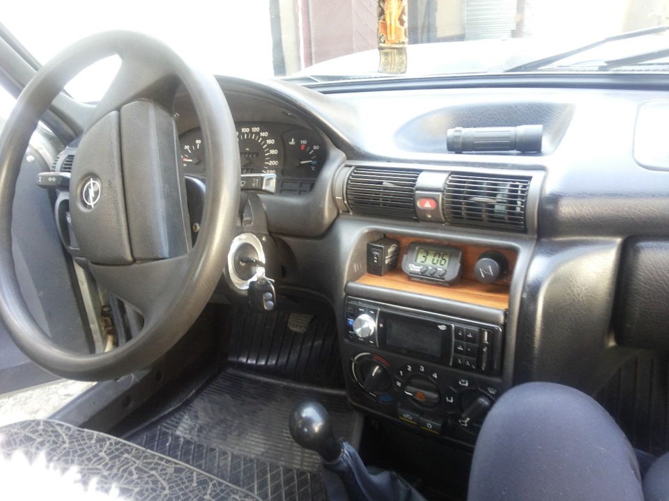 панель opel astra 2