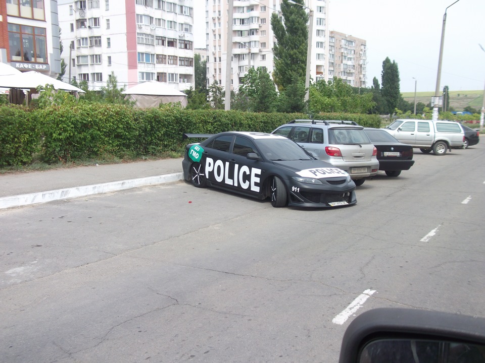 кого на дорозі не зустрінеш... 1