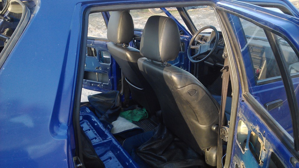 Сидіння з Mazda 6 1