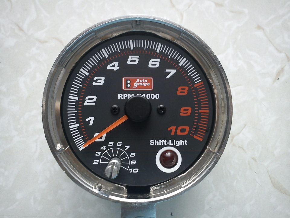 Питання по тахометру Autoguage 2302SWL-10 1