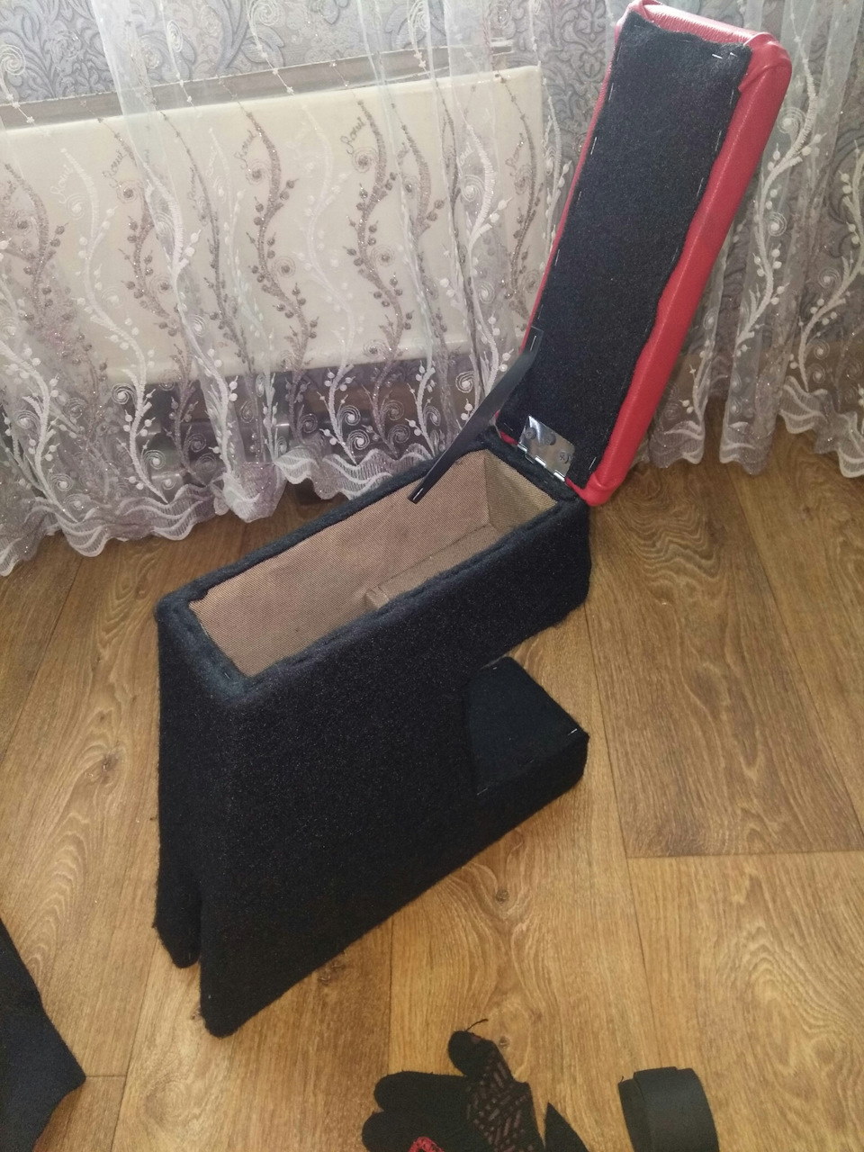 Підлокітник своїми руками Славута 4
