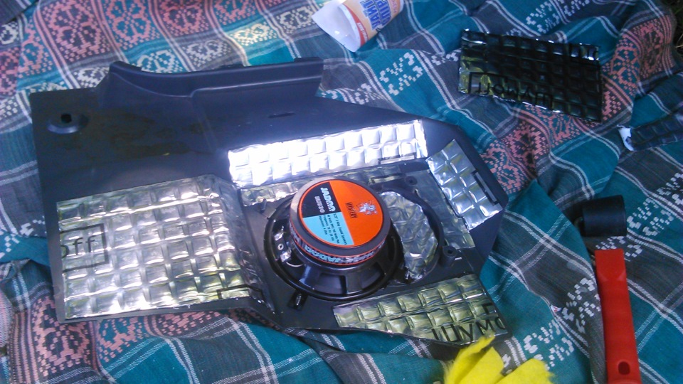 Передні колонки 4