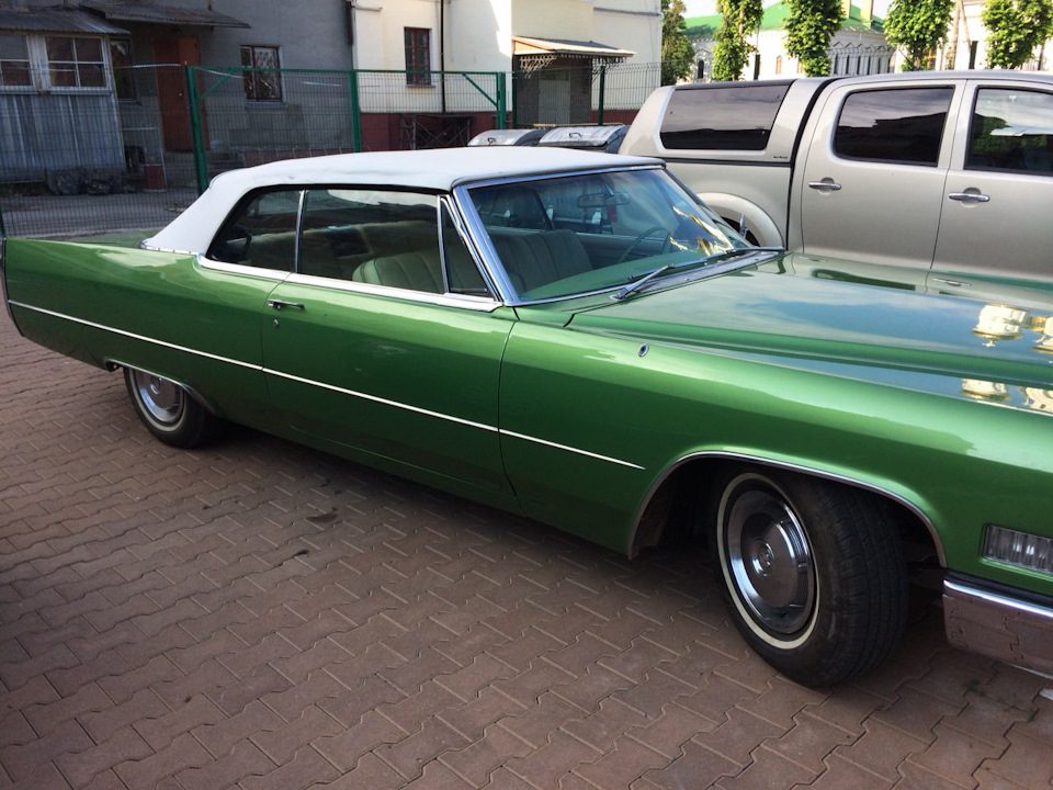 Cadillac Eldorado 3