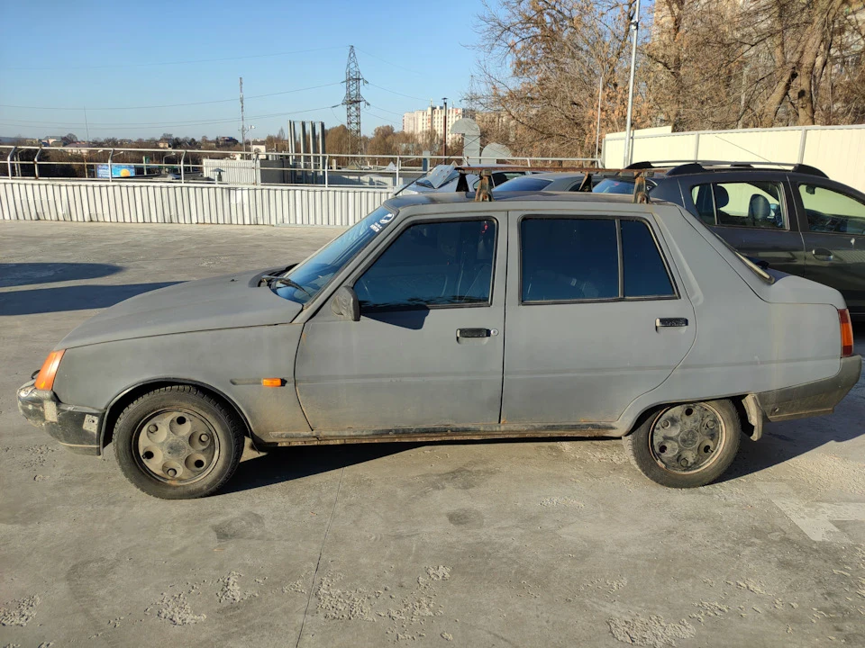Продам у хороші руки.