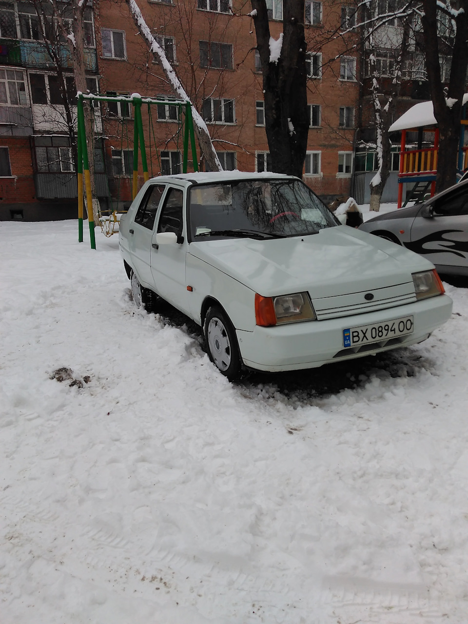 Незрозумілий стукіт ... 1