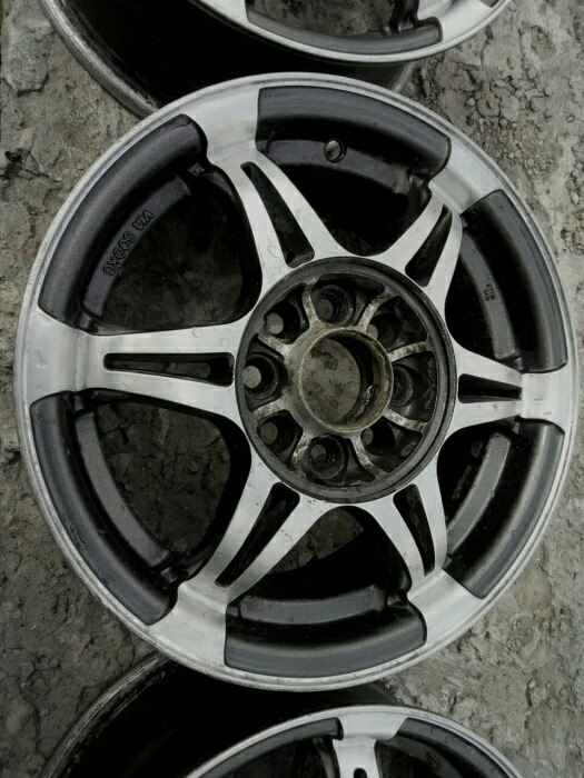 Продаж дисків r13 2