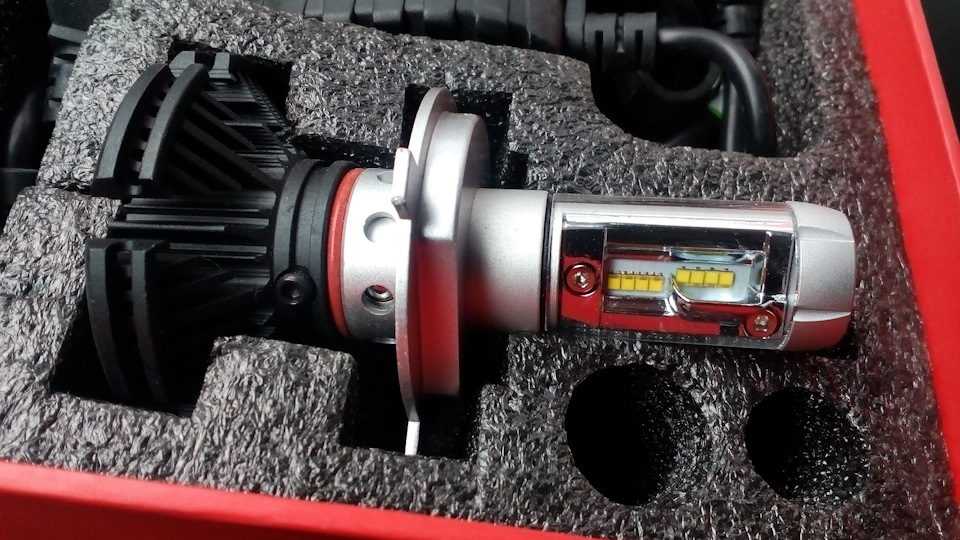 LED H4 1