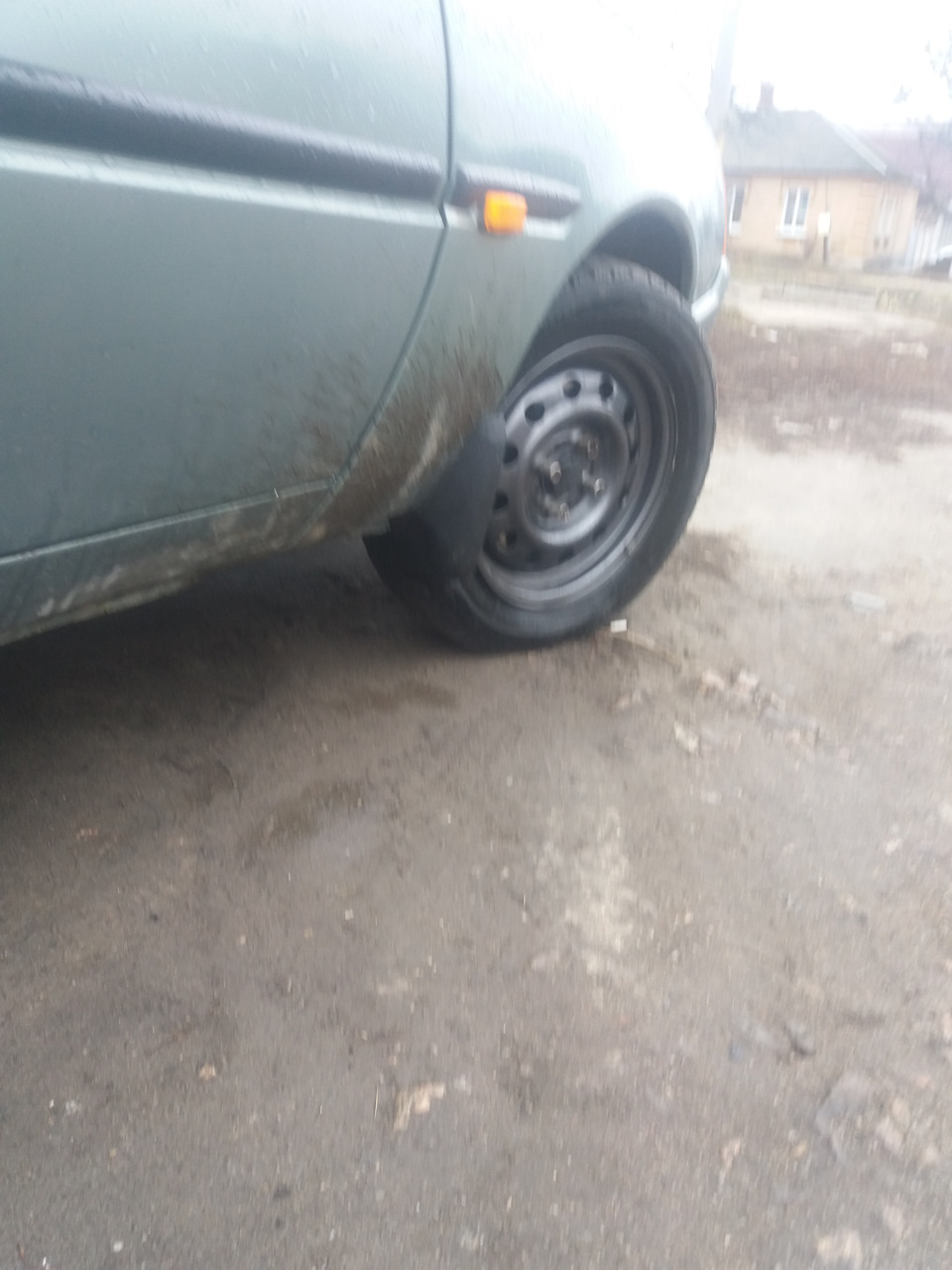 Передні бризковики. 1