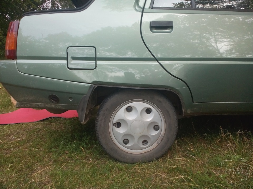 Підняв жопу авто… 2