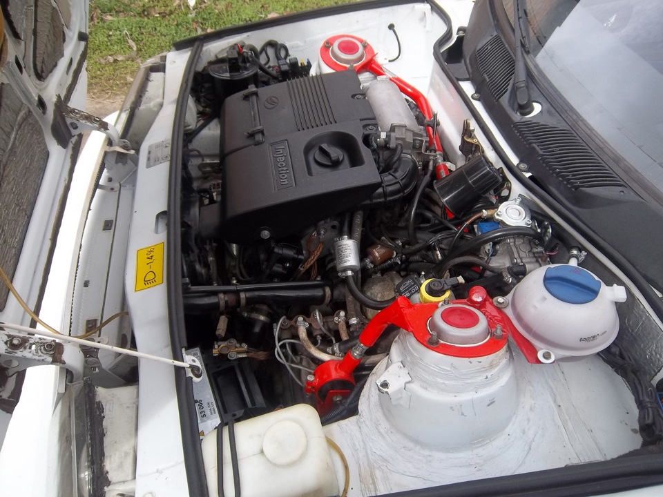 Бачок від Volkswagen Golf IV …частина 2 **Встановив** 4