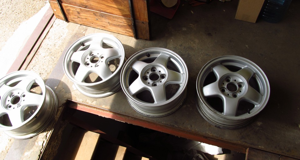 Прикупив 14 диски і гуму Michelin Energy E3A 175/60 ​​+ прифотошопил на авто! 1