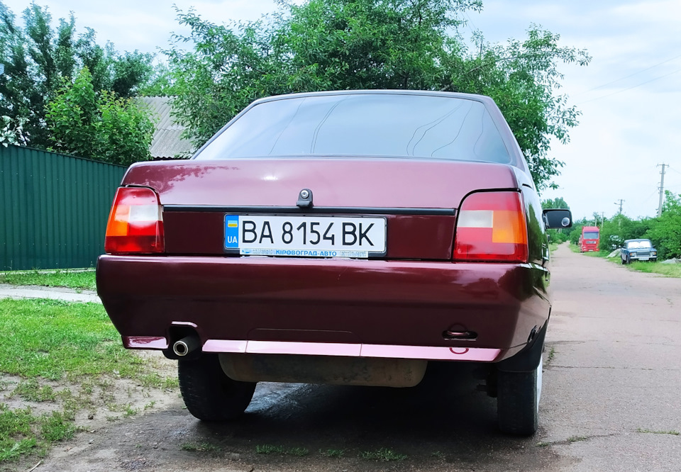 Задні ліхтарі 2