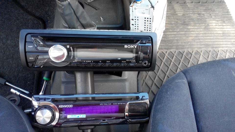 Перехід з Kenwood KDC-BT6144Y на Sony CDX-GT470UM 2