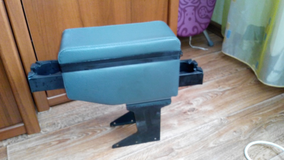 Підлокітник 2
