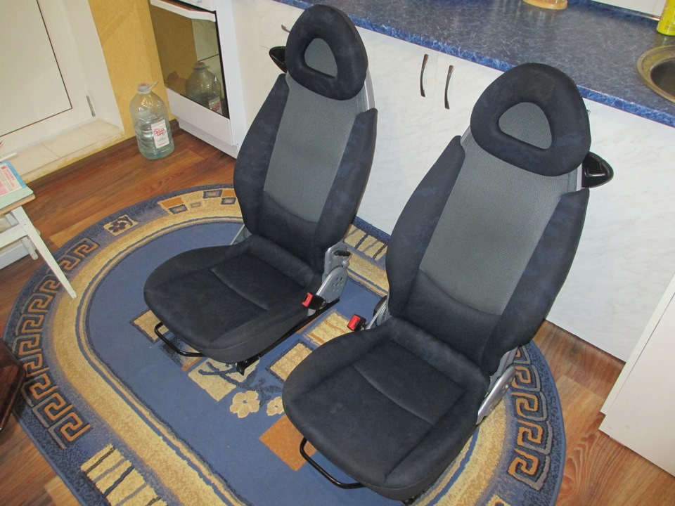 Приїхали сидіння від Smart fortwo 450 1