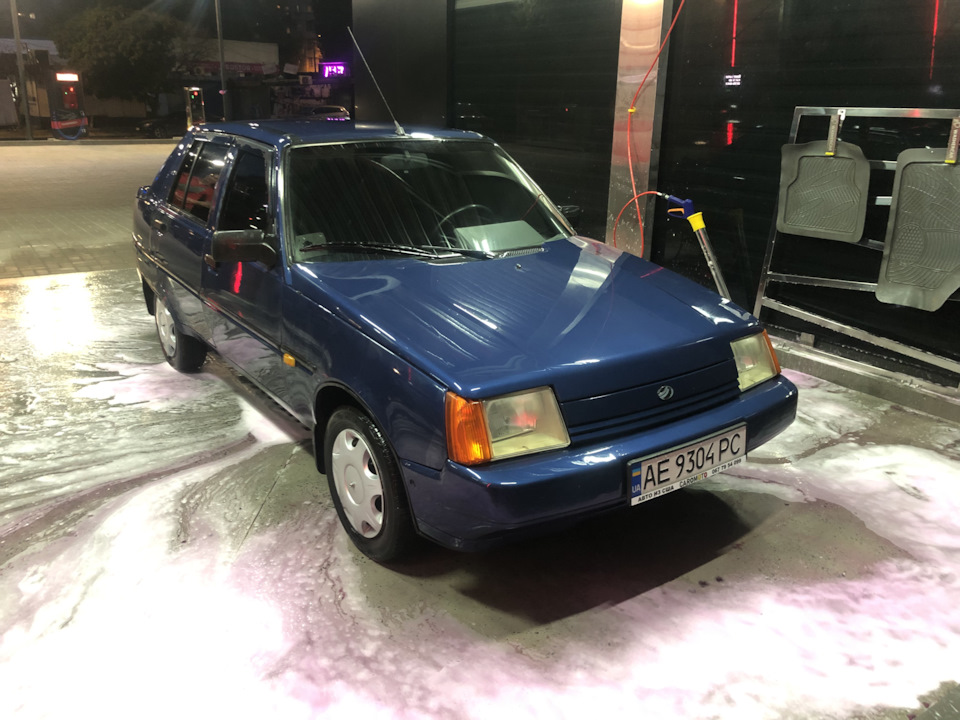 Перше миття авто за 40 грн із супер піною 1