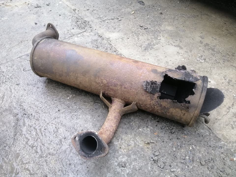 Розірвало глушник) 2