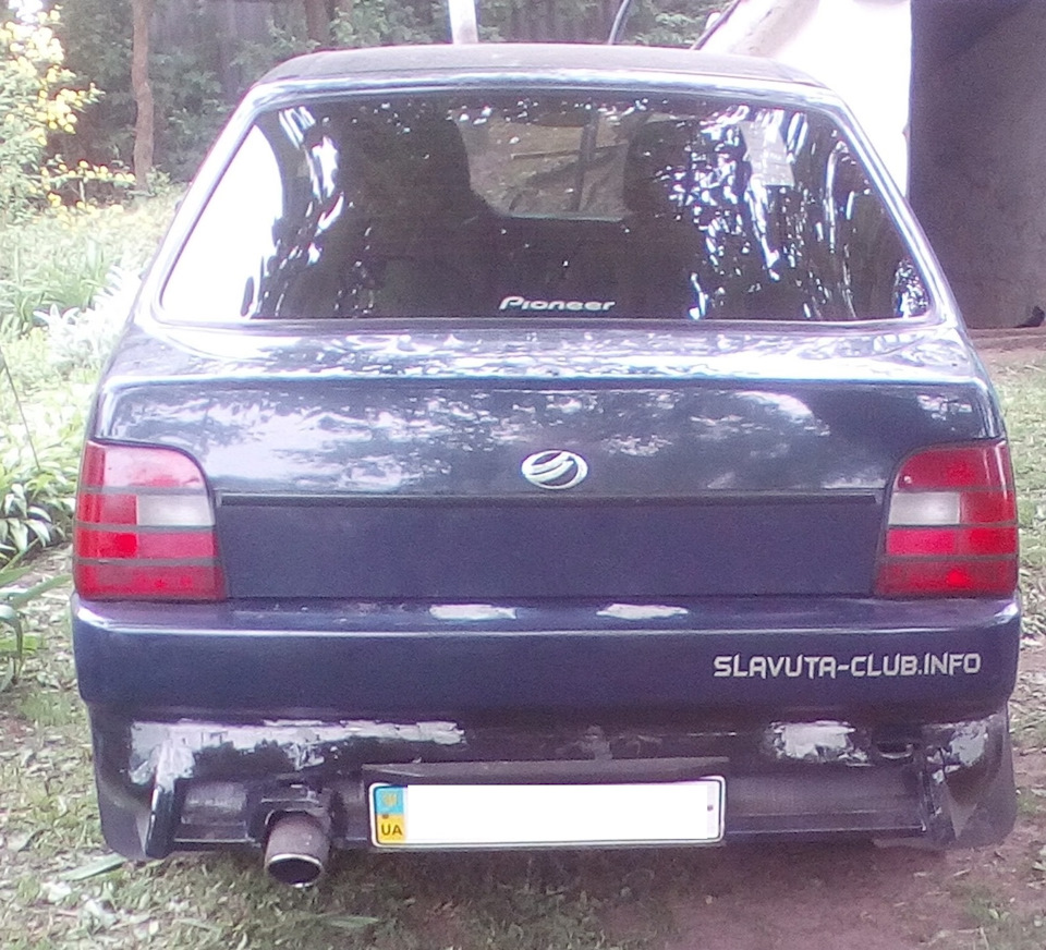Емблеми ЗАЗ(хром) на авто 1
