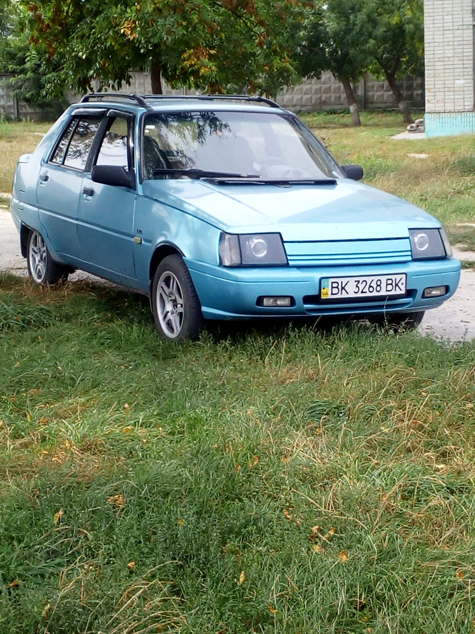 лінзі 3,0 3