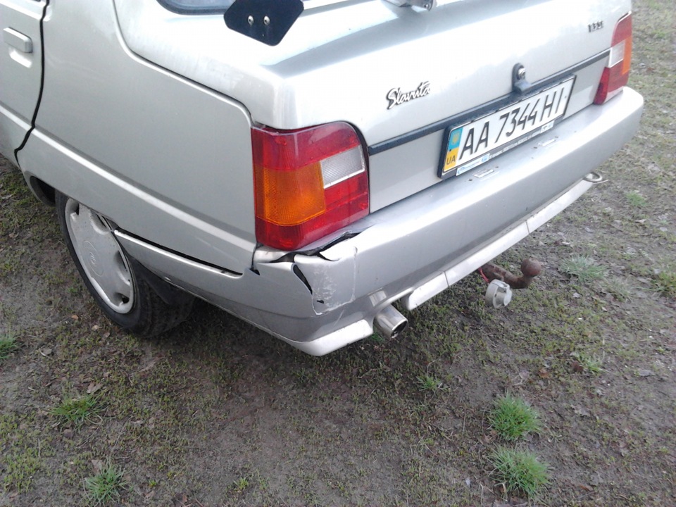Інтересно дівки їздять =( 1