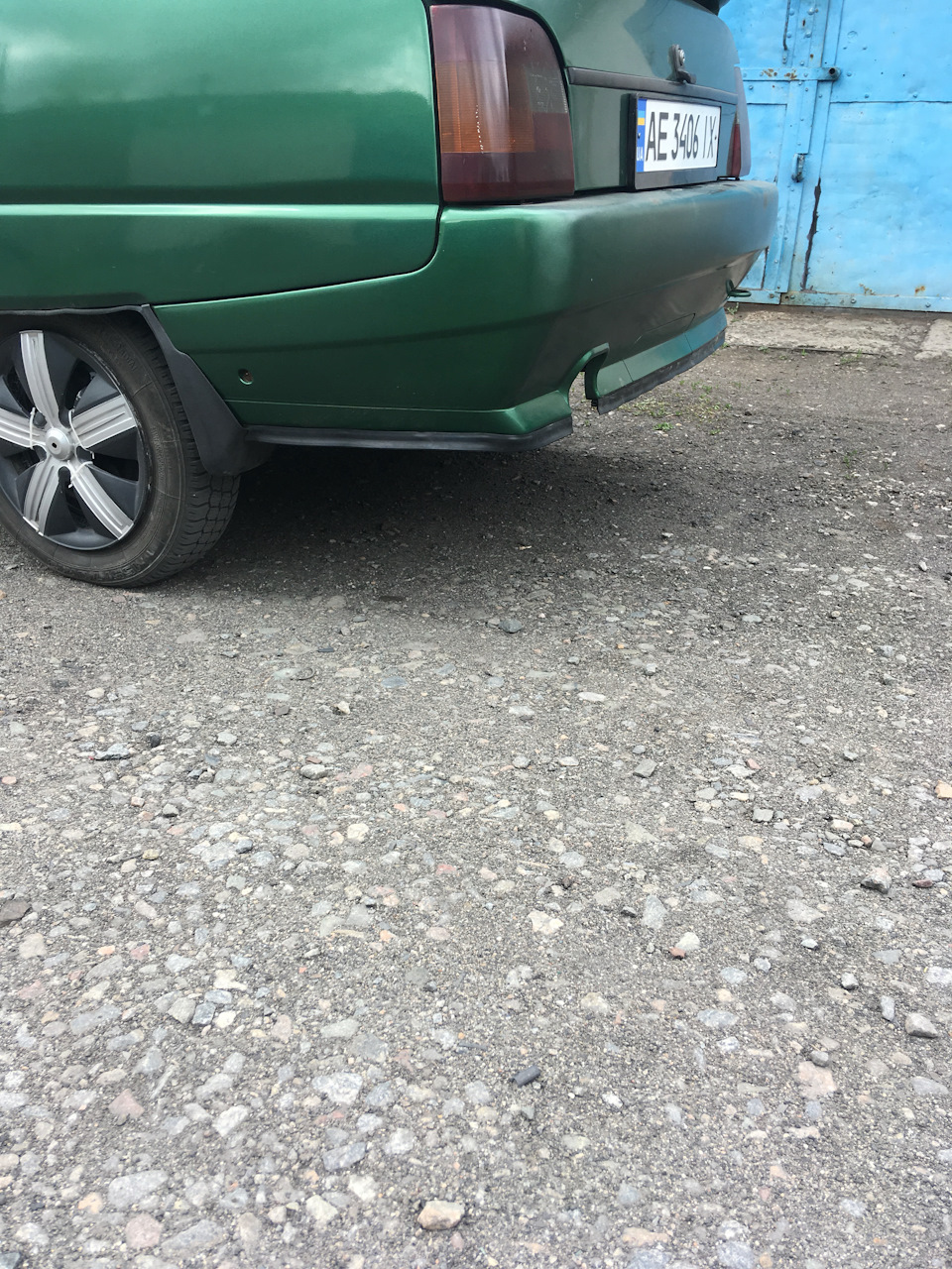 Губа бампера 5